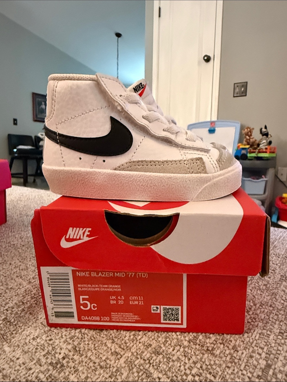 Nike Blazer Mid